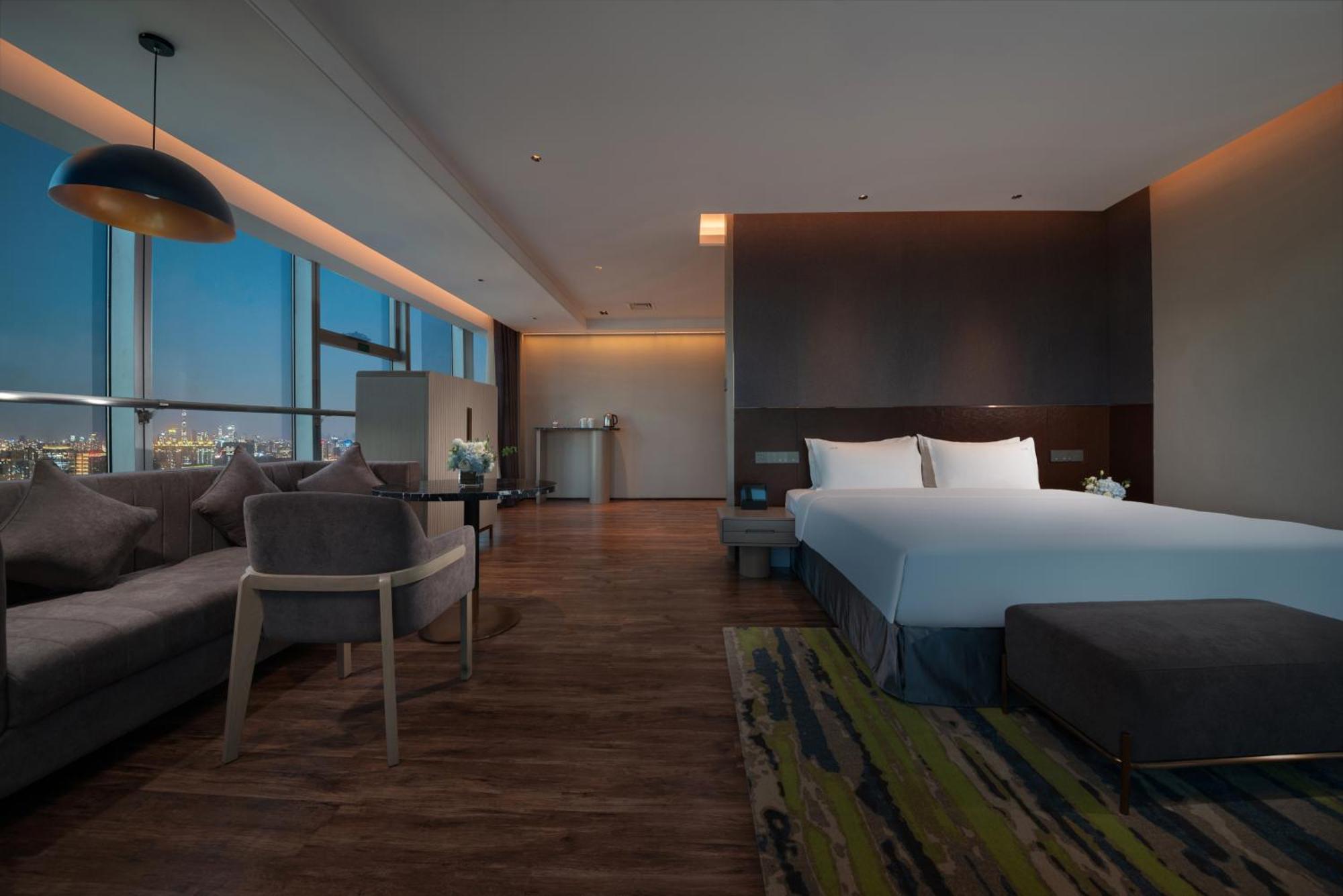 Holiday Inn Beijing Focus Square By Ihg Exterior foto
